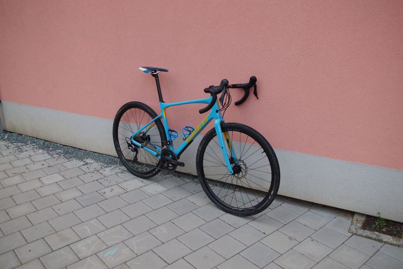 Giant Revolt advanced 2 2020 - rezervace do 5.5.