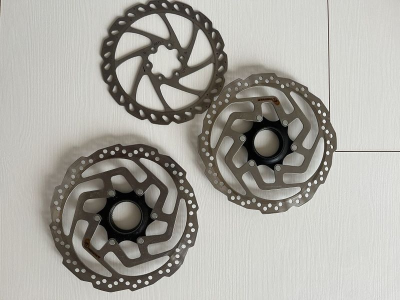 Brzdové kotouče Shimano/Hayes – 180 mm a 160 mm