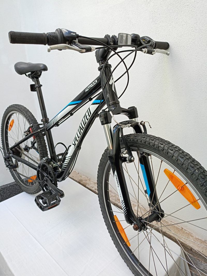 Specialized Hotrock 24
