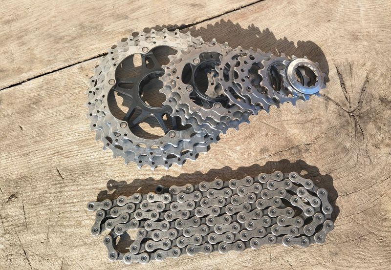 Shimano HG 81+ KMC X10