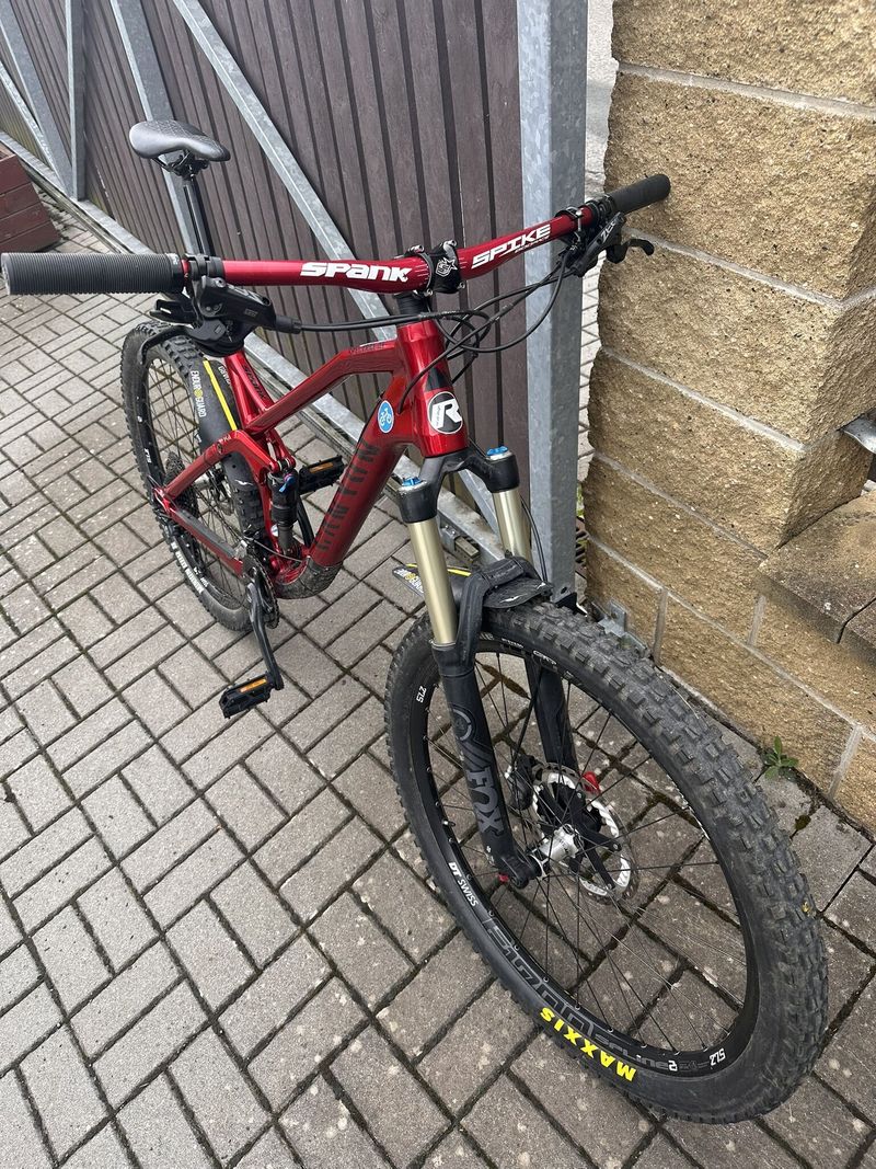 CANYON Spectral 140mm, velikost L
