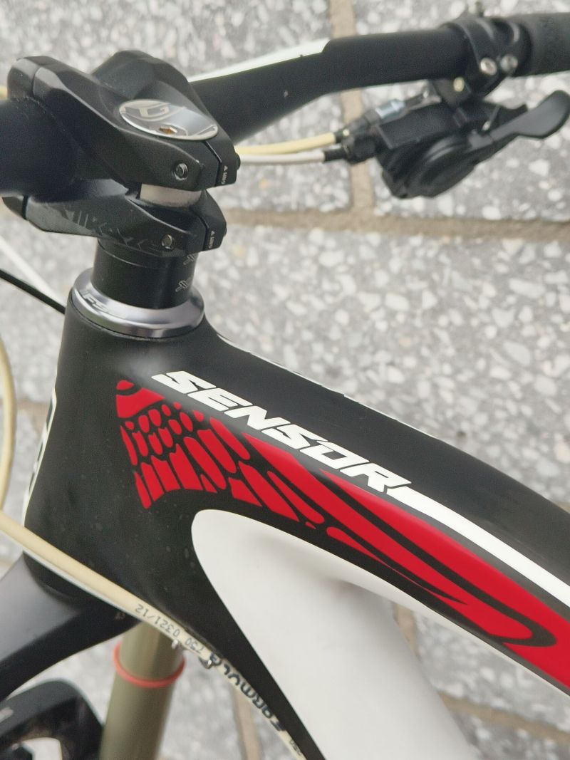 GT Sensor Carbon Expert 2014