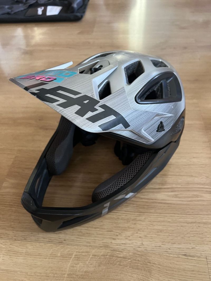 Leatt DBX 3.0 Enduro S/M
