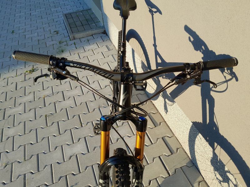 Specialized Enduro Comp 650b výborný stav