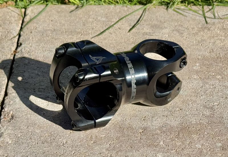 Race face Turbine R