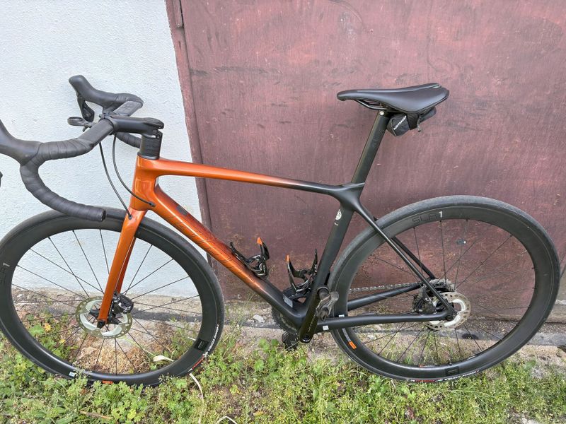 Prodám silniční kolo Giant
