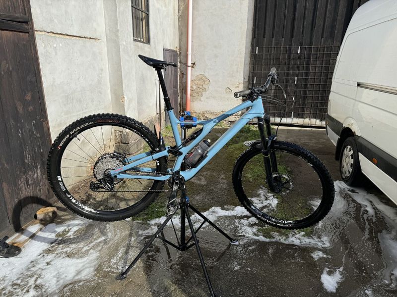 Specialized stampjumper karbon 29