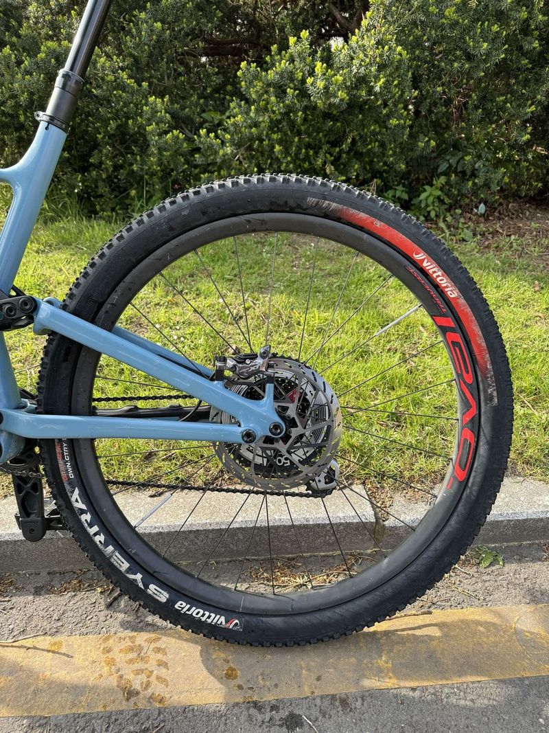 Specialized stampjumper karbon 29