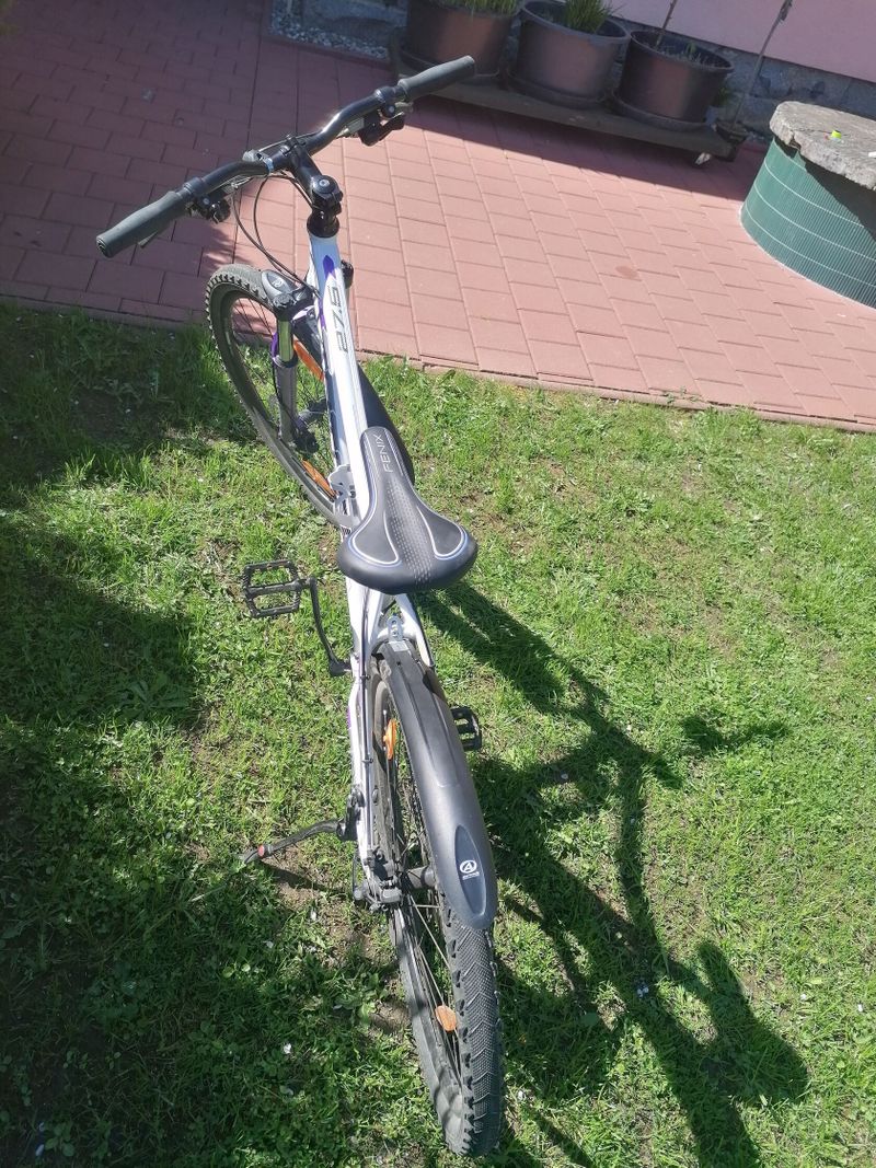 Dívčí/dámské horské kolo 