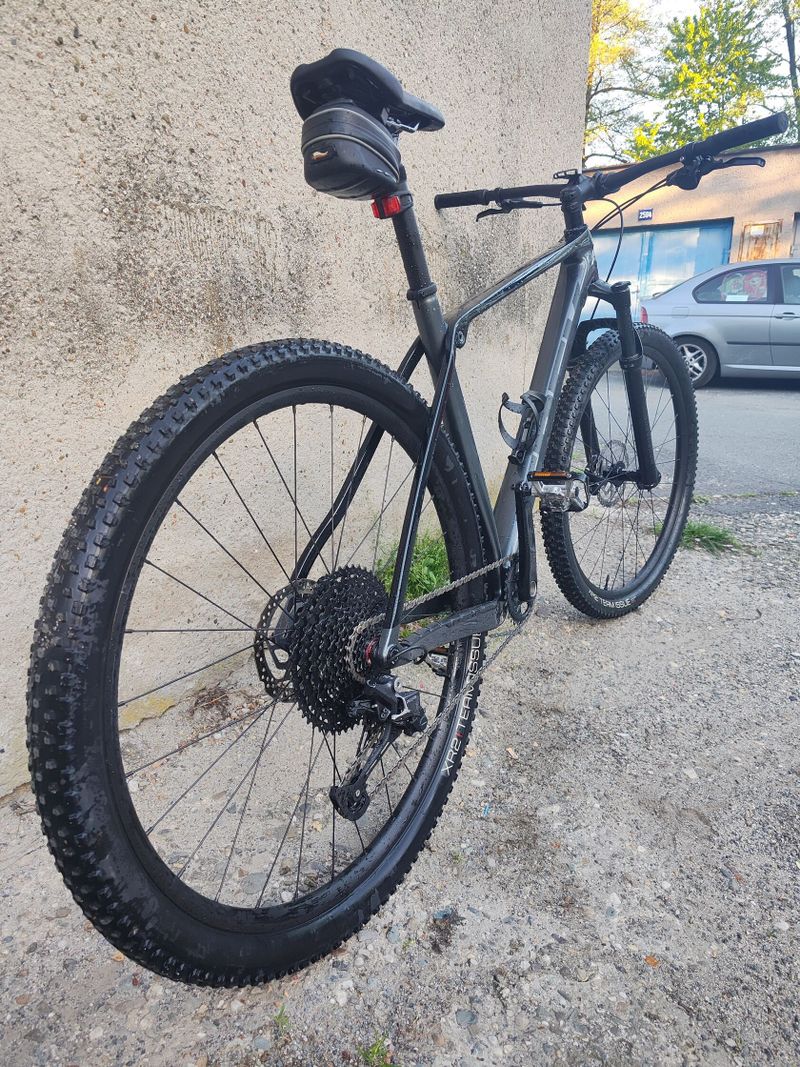 TREK Procaliber 9.5 Lithium Grey/trek Black 2022