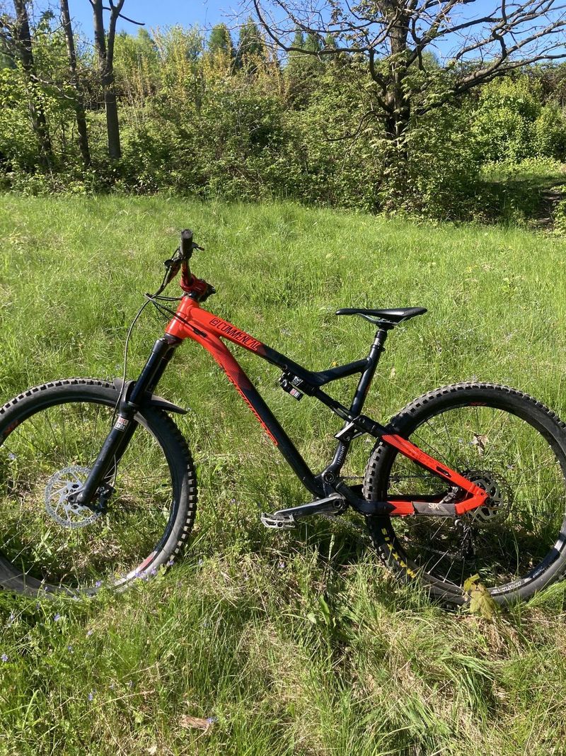 Commencal Meta AM V4