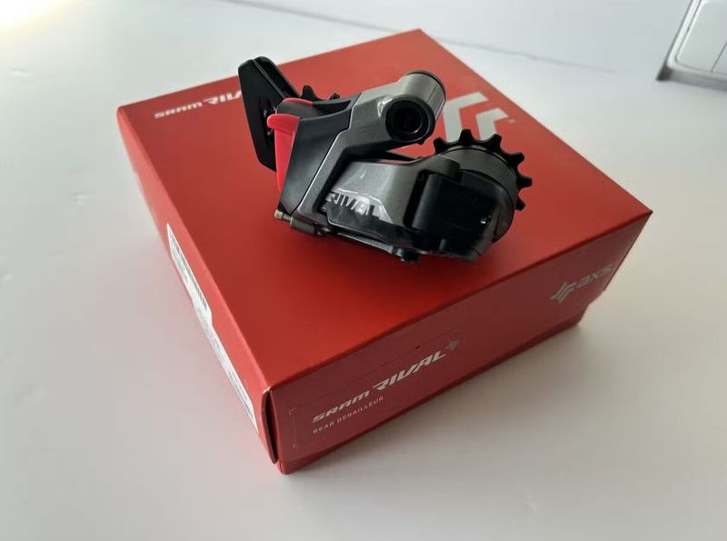 Nová přehazovačka Sram Rival AXS Max 36T - bez baterie