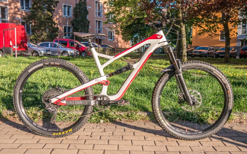 YT JEFFSY CF 2018
