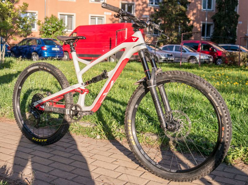 YT JEFFSY CF 2018