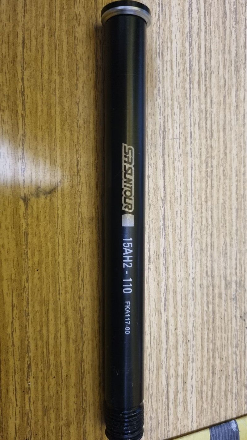 Pevná osa Boost přední