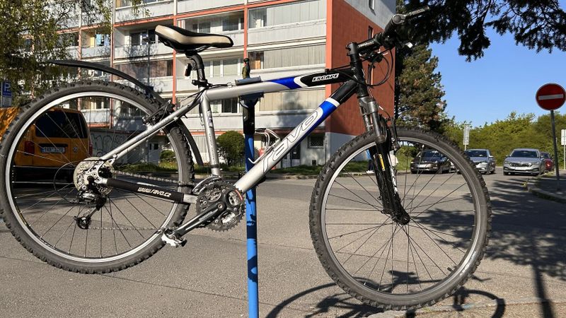Ravo escape 17”