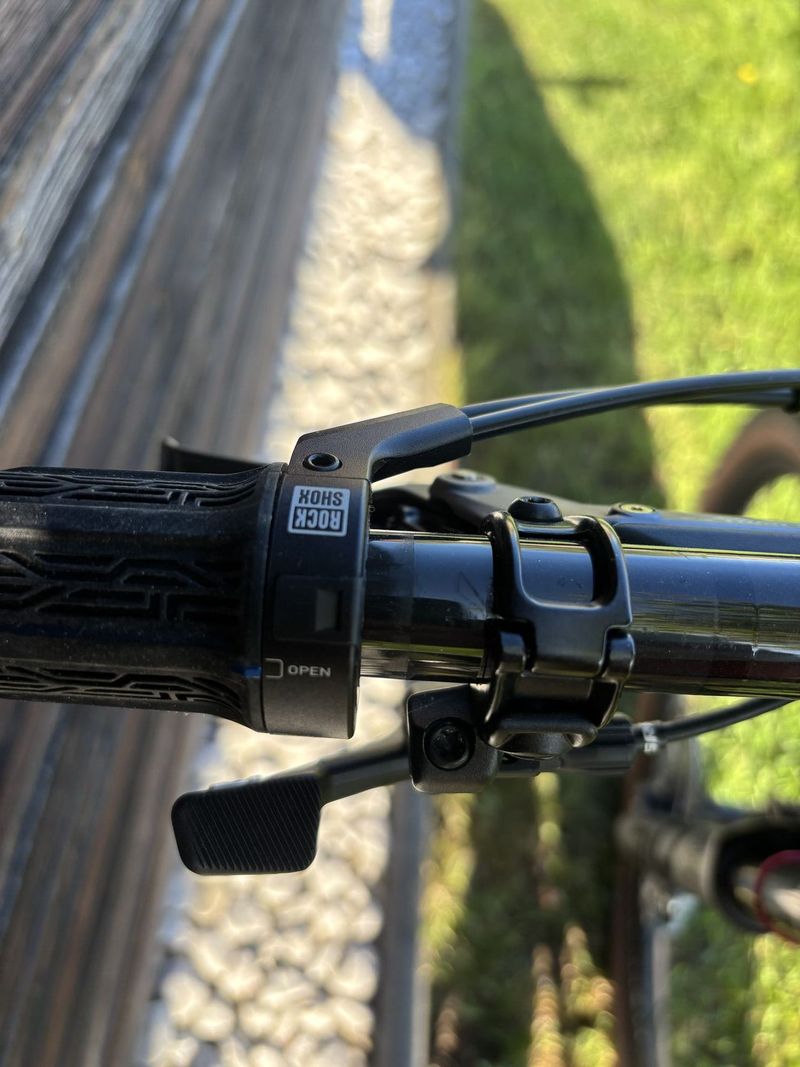 Trek Supercaliber SL 9.7 AXS- Carbon Smoke/Purple