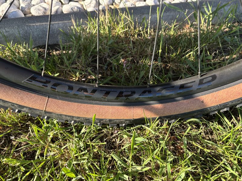 Trek Supercaliber SL 9.7 AXS- Carbon Smoke/Purple