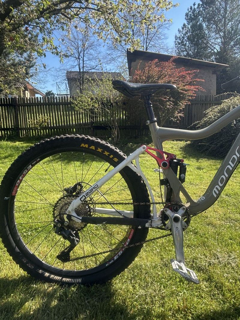 Mondraker dune R 