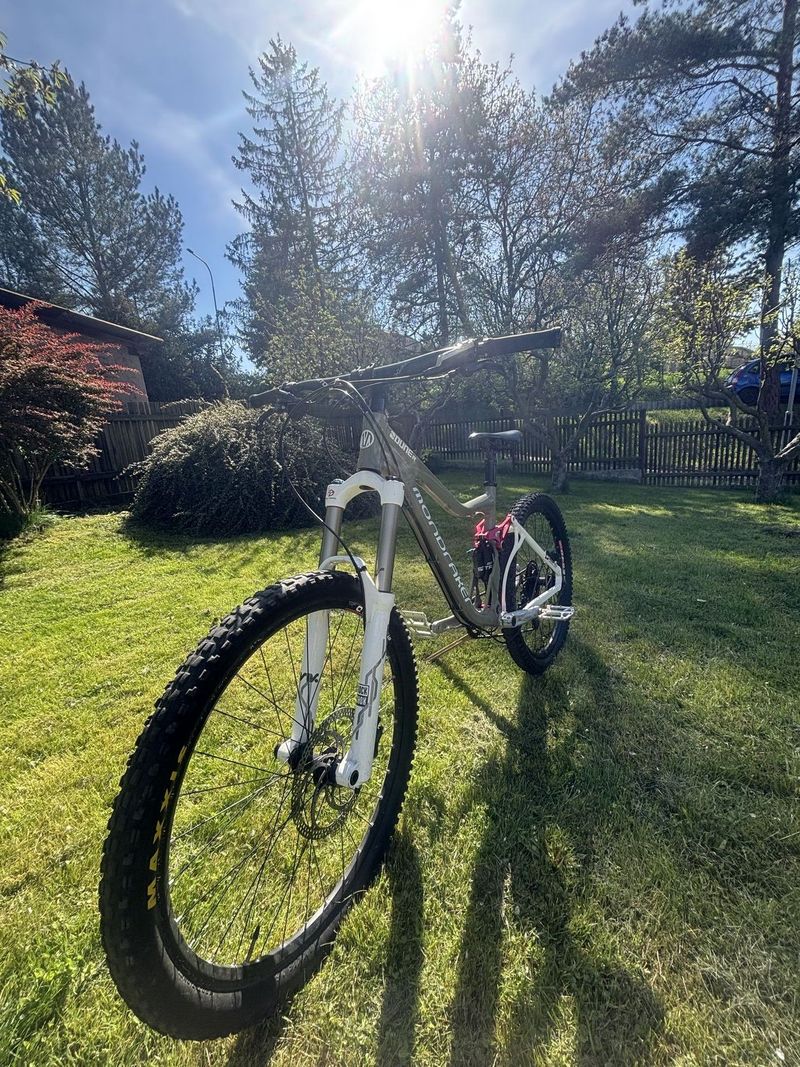 Mondraker dune R 