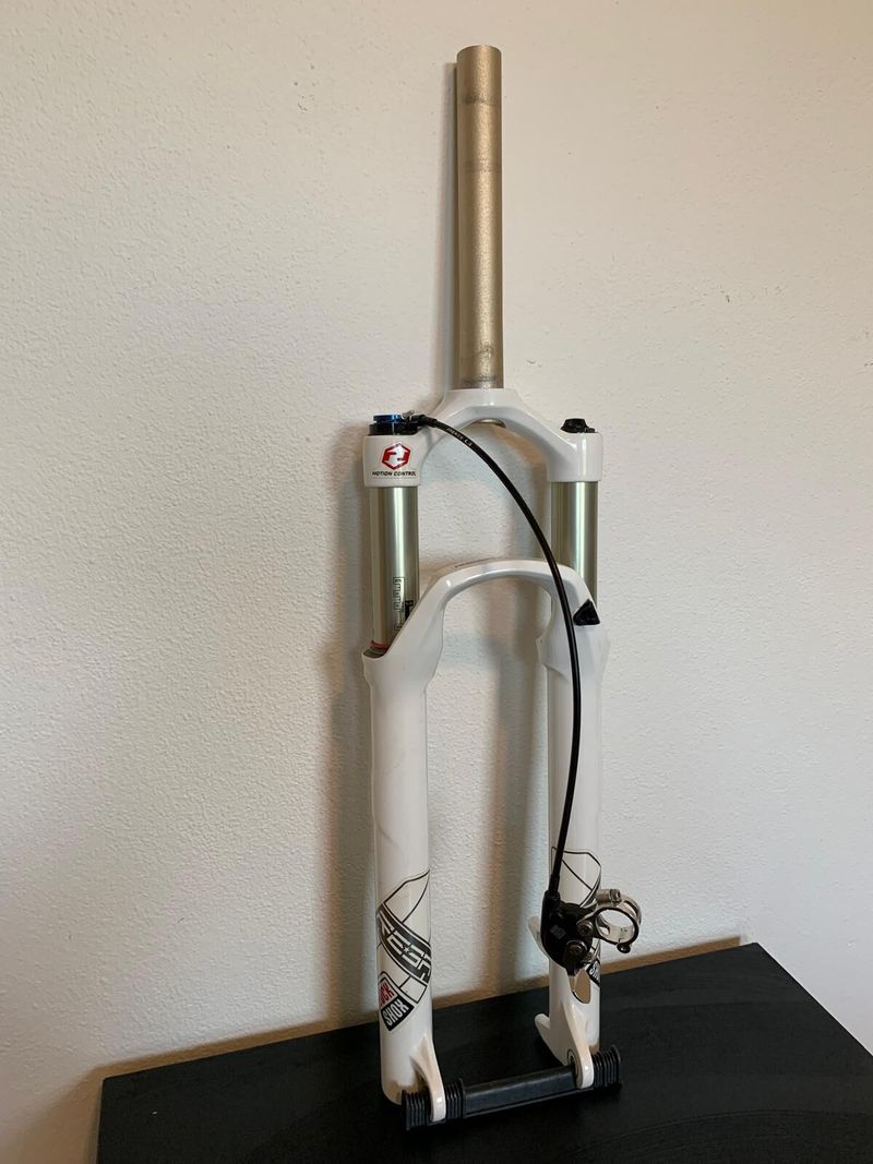 Prodám vidlici Rockshox Reba RL 26" včetně Poplock