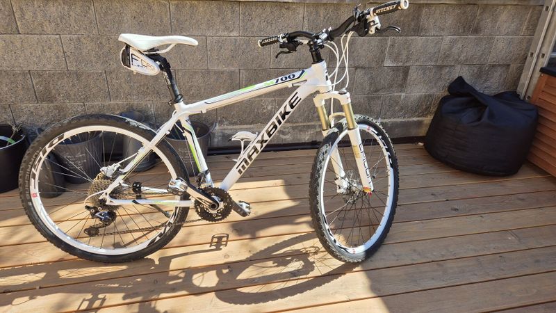 Horské kolo MAXBIKE 26