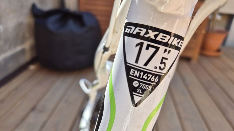 Horské kolo MAXBIKE 26