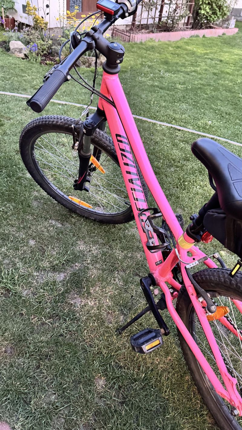Specialized Hot Rock 24”