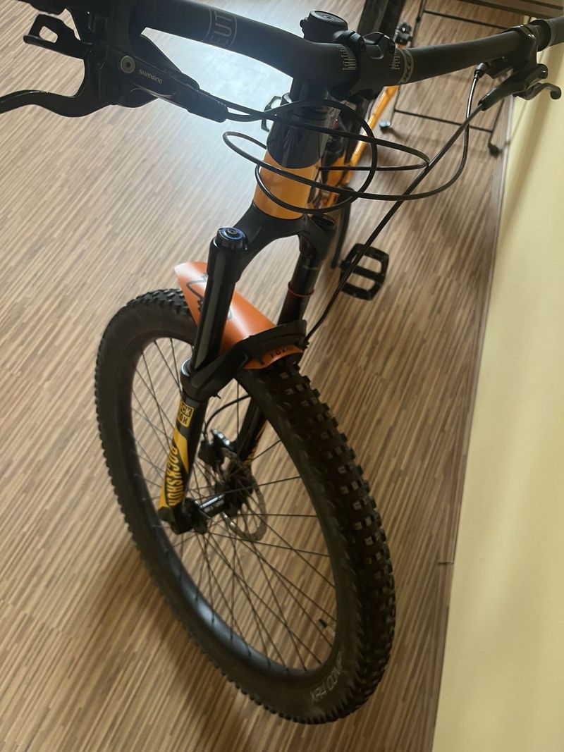 TREK Fuel EX5