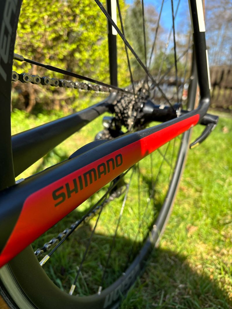 Giant TCR Advanced Pro Team - Shimano Dura Ace Di2