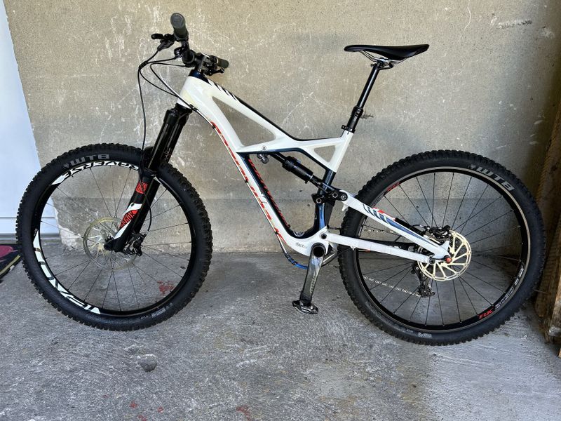 Specialized Enduro EXPERT CARBON 650B