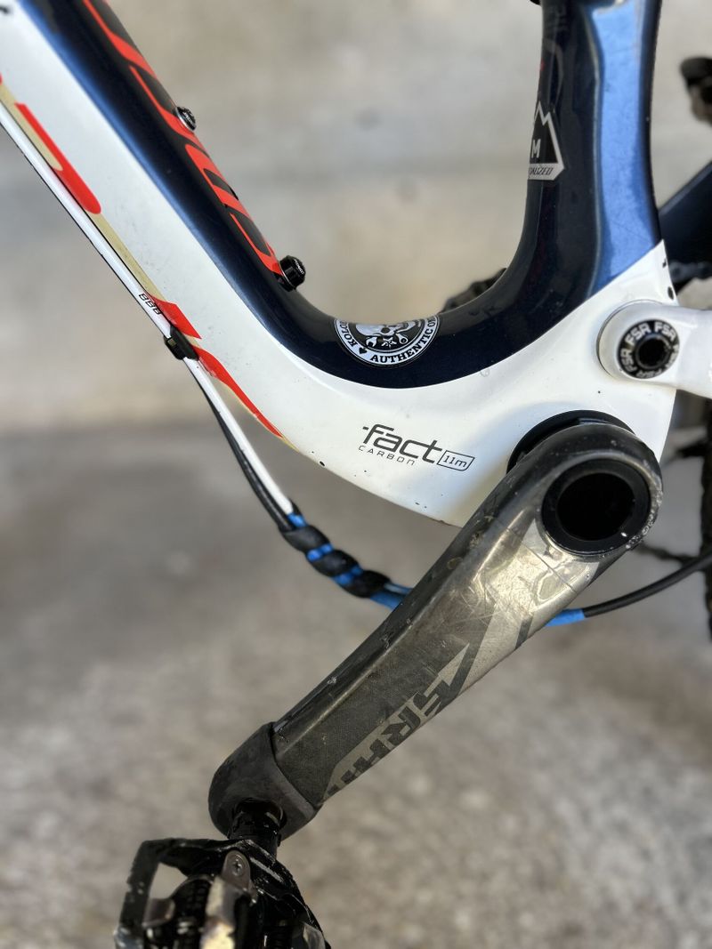 Specialized Enduro EXPERT CARBON 650B