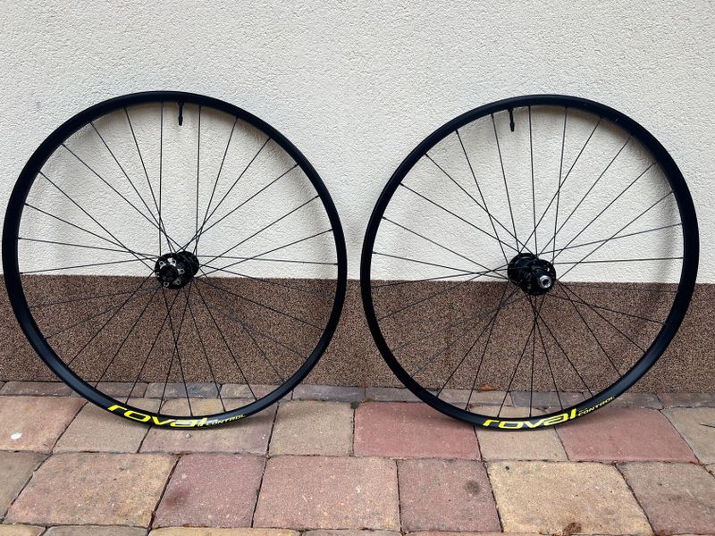 Zapletená kola Roval Control Alu 29" 110/148 mm XD 6 děr