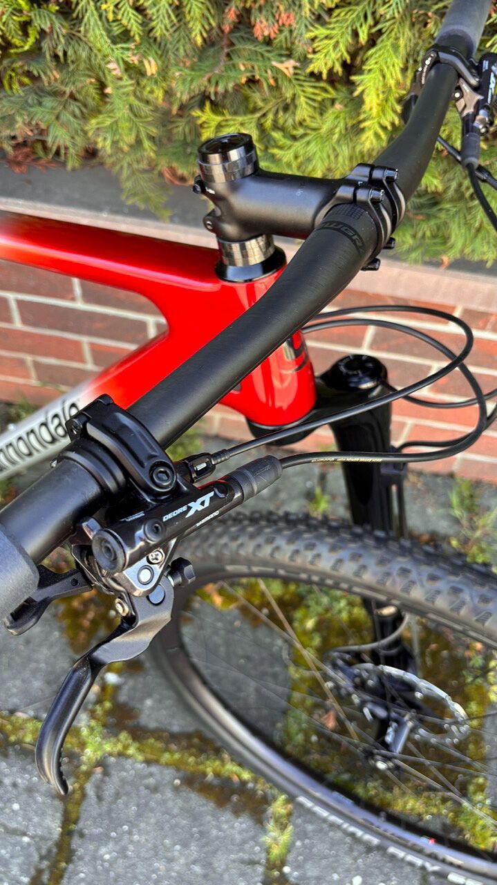 prodám nové Cannondale F-Si Carbon 2, Mercury (MRC), horské kolo, vel. L