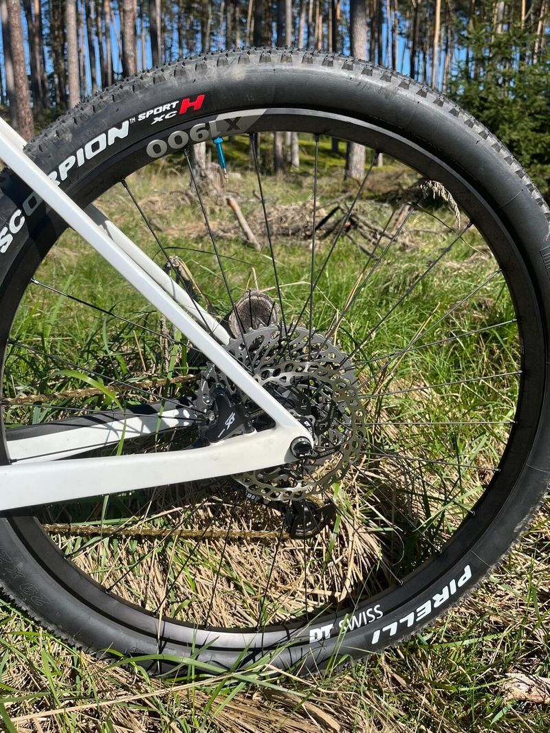 Canyon Exceed CF- MatheuVan Der Poel