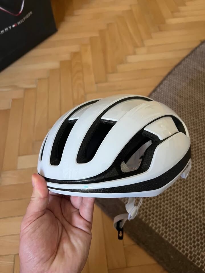 Přilba Omne Lite Hydrogen White Varianta: Barva: bílá, Velikost: 56-61