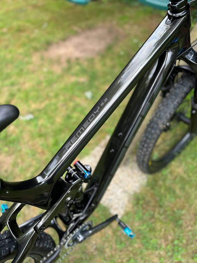 Trek Remedy 9.8 2022 Carbon