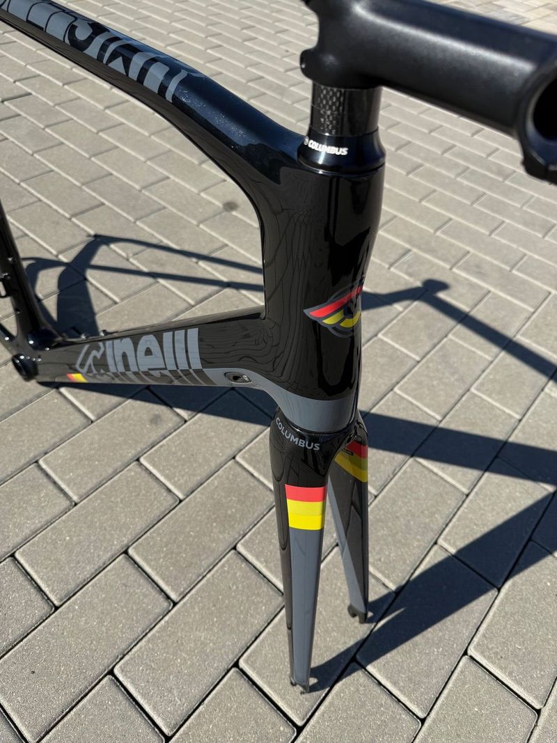 Cinelli Superstar vel.57cm karbonový rám silniční ZCELA NOVÝ