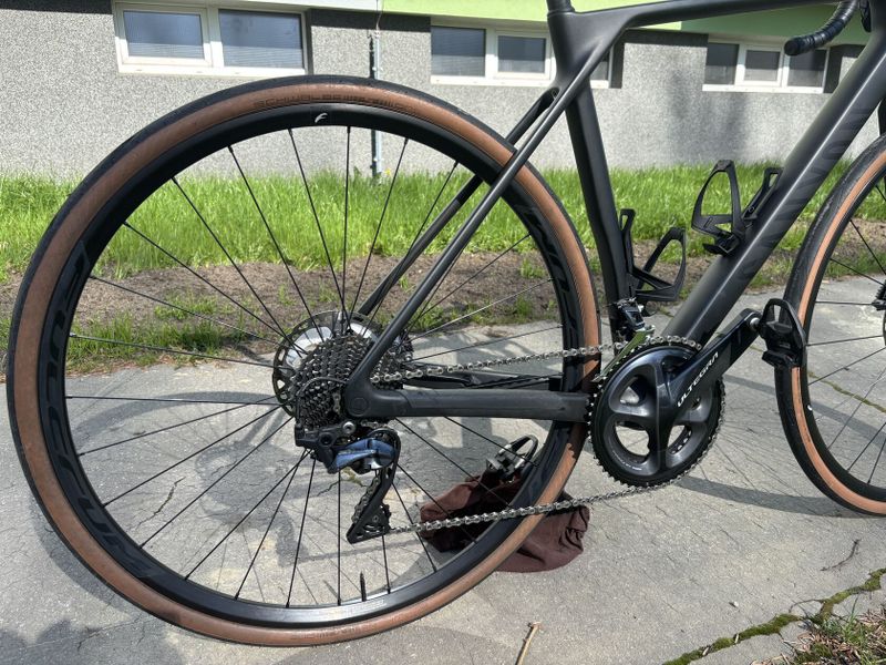 Canyon Endurace CF 8