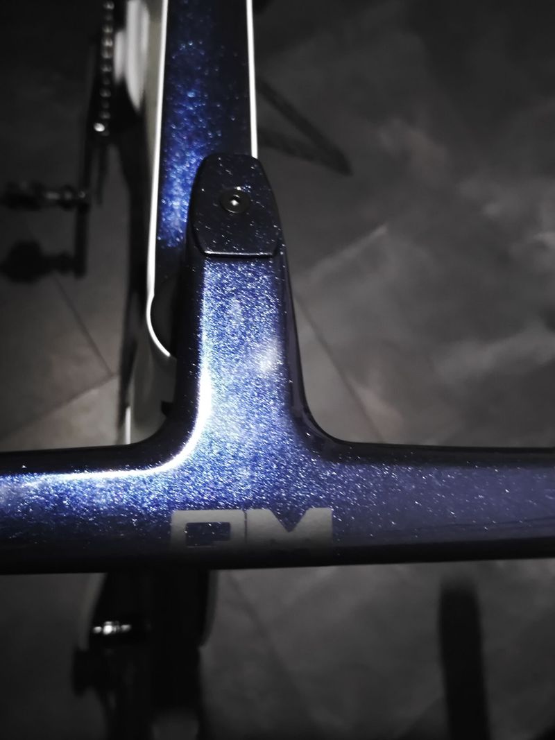 Silniční kolo QM R10 SRAM RED E1 eTap AXS 