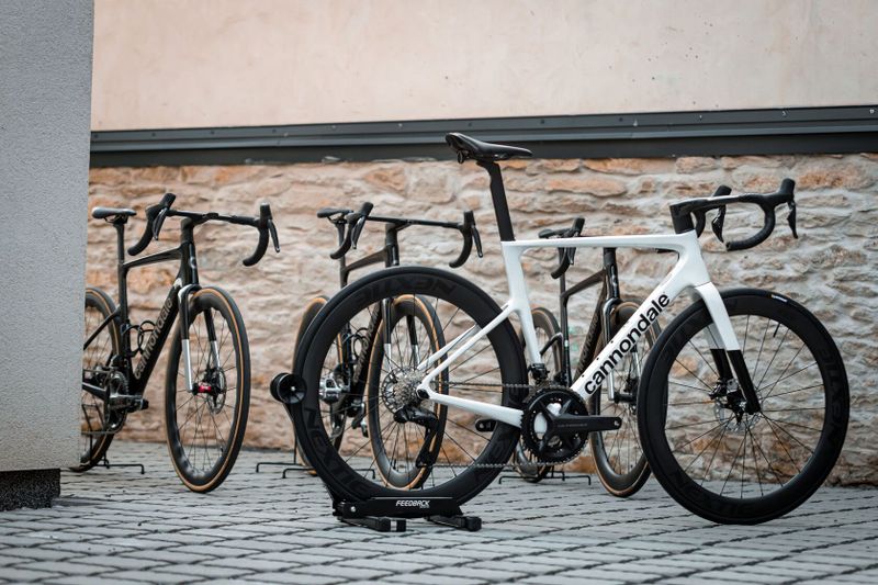 Custom stavba Cannondale SuperSix EVO / Karbony / Kombo