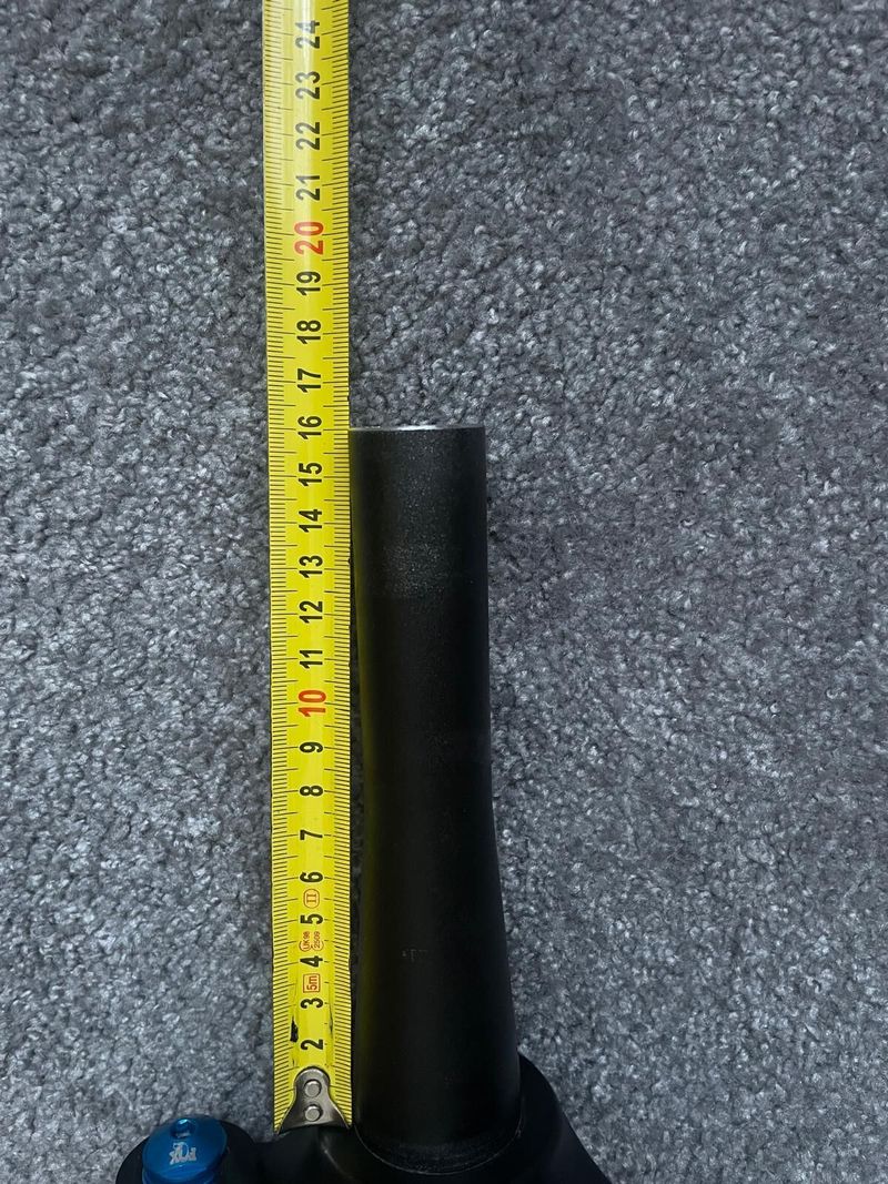 FOX 32 Step-Cast Performance 29" 100mm, remote NOVÁ - SUNDÁNO Z KOLA