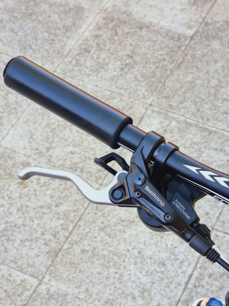 #74 Zánovní ultralehké MRX 27,5, pro 140-160cm