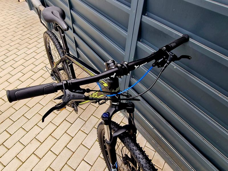 (48)Horské hliníkové kolo 4Ever 29" Kotoučové brzdy