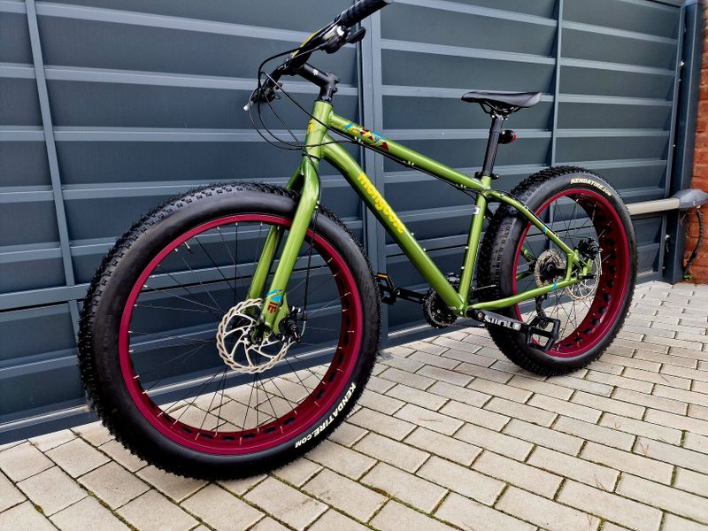 (60)Zánovní Fatbike Mongoose Kotoučové brzdy