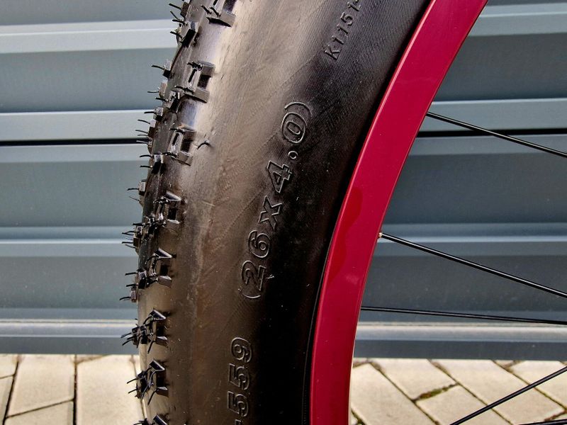 (60)Zánovní Fatbike Mongoose Kotoučové brzdy