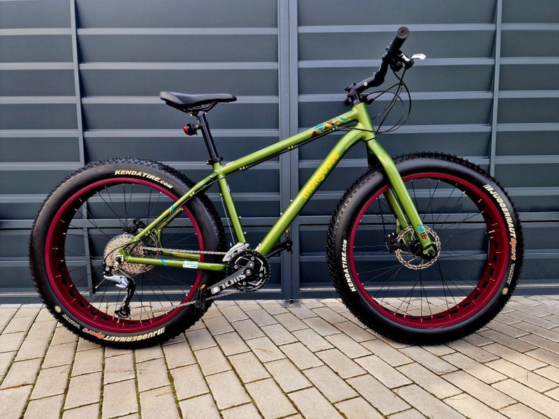 (60)Zánovní Fatbike Mongoose Kotoučové brzdy