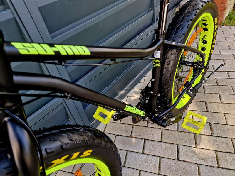 (61)Zánovní Fatbike Author Kotoučové brzdy