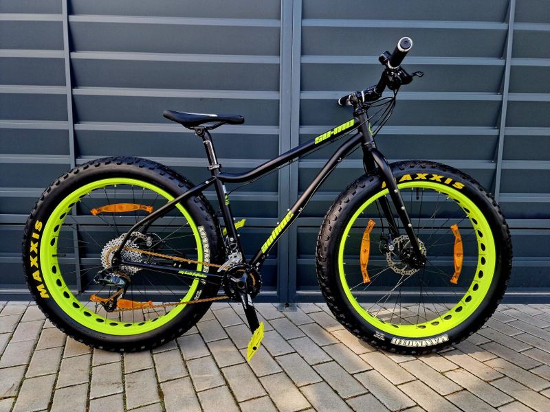 (61)Zánovní Fatbike Author Kotoučové brzdy