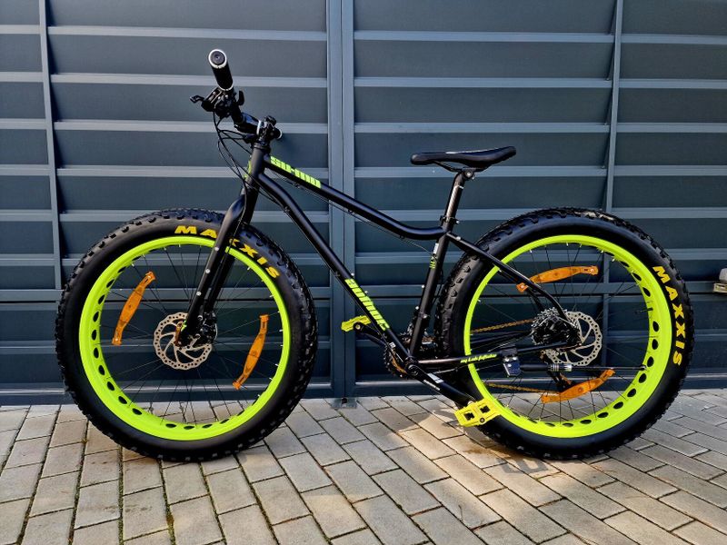 (61)Zánovní Fatbike Author Kotoučové brzdy